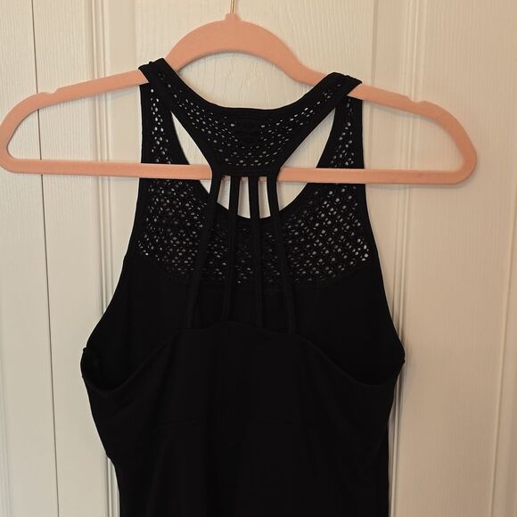 Yogaliciuos Tank - Picture 4 of 6